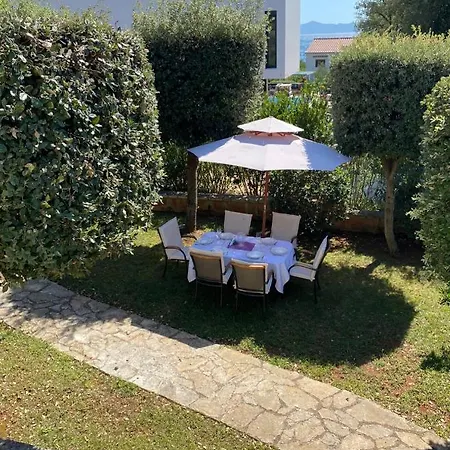 Seaside House Puntaskala Vila *