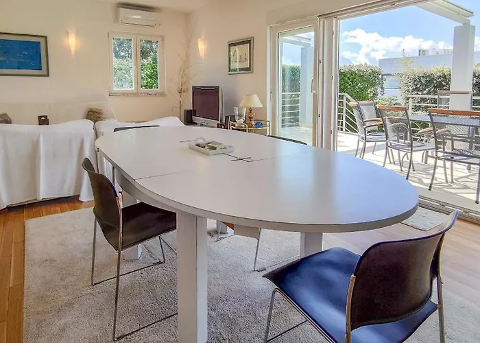 Seaside House Puntaskala Villa *